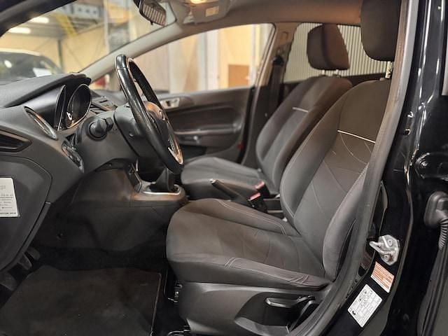 Occasion Ford Fiesta 101 PK (74 kW) 2014 Zwart Hatchback