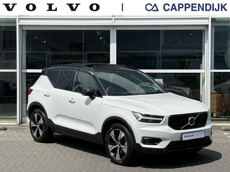 Wit Gebruikt 2022 Volvo XC40 Ultimate SUV | € 37.789 (Eerlijke prijs) - Afbeelding 1/4
