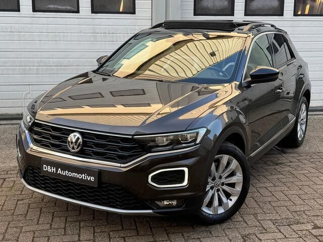Bruin Gebruikt 2021 VW T-Roc Sport SUV | € 22.900 - Afbeelding 1/4