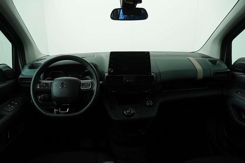 Occasion Citroën Berlingo Shine 131 PK (96 kW) 2023 Grijs (metallic) MPV