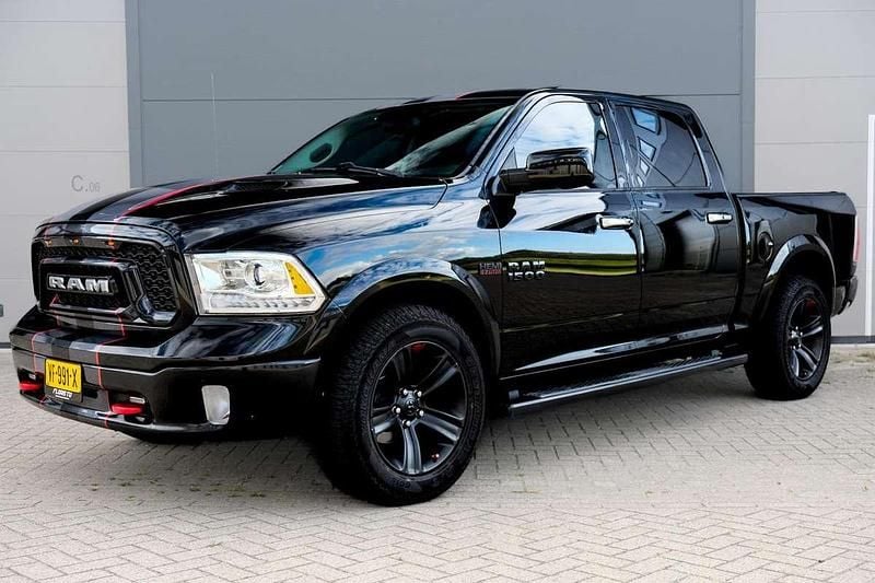 Zwart Gebruikt 2014 Dodge Ram Pickup | € 25.900 - Afbeelding 1/4
