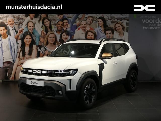 Wit Nieuw 2025 Dacia Duster Journey SUV | € 30.395 (Eerlijke prijs) - Afbeelding 1/4