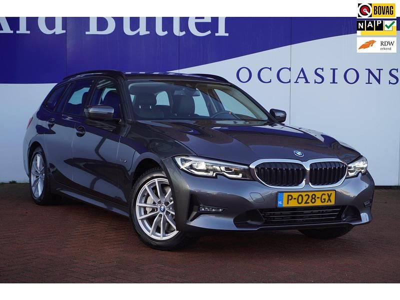 Occasion BMW 330 293 PK (215 kW) 2022 Grijs Stationwagen