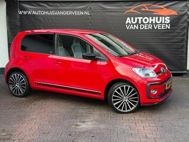 Occasion VW up! Beats 90 PK (66 kW) 2018 Rood Hatchback