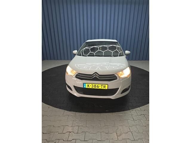 Wit Gebruikt 2012 Citroën C4 Attraction Hatchback | € 2.950 (Goede deal) - Afbeelding 1/4