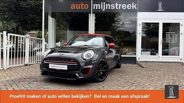 Grijs Gebruikt 2015 Mini John Cooper Works Hatchback | € 17.500 (Duur) - Afbeelding 1/4