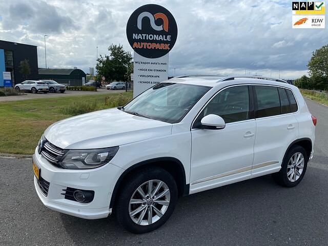 Wit Gebruikt 2011 VW Tiguan Sport SUV | € 8.500 (Goede deal) - Afbeelding 1/4