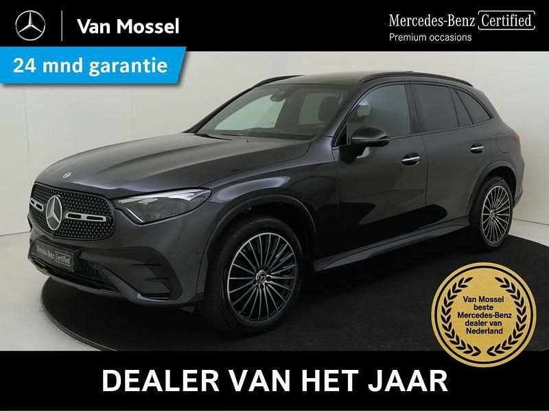 Grijs Occasion 2024 Mercedes GLC400d AMG line SUV | € 74.945 (Duur) - Afbeelding 1/4