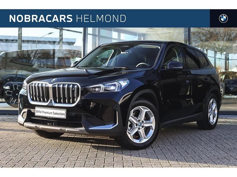 Zwart Gebruikt 2024 BMW iX1 Comfort Edition SUV | € 40.950 (Super prijs) - Afbeelding 1/4