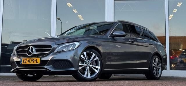 Grijs Gebruikt 2016 Mercedes C350 Edition Stationwagen | € 13.844 (Eerlijke prijs) - Afbeelding 1/4