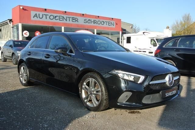 Zwart Gebruikt 2018 Mercedes A180 Sedan | € 23.500 (Eerlijke prijs) - Afbeelding 1/4