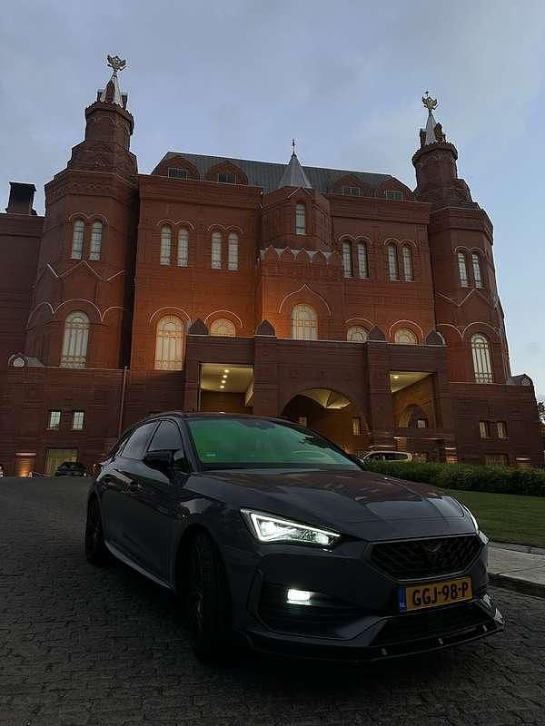 Gebruikt 2021 Cupra Leon VZ Stationwagen | € 22.750 (Eerlijke prijs) - Afbeelding 1/4