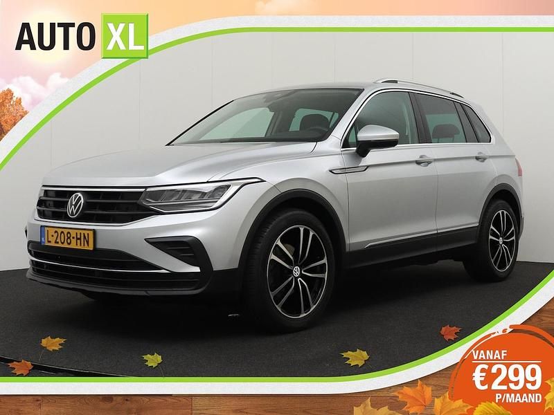 Grijs Gebruikt 2021 VW Tiguan Business SUV | € 26.940 (Super prijs) - Afbeelding 1/4