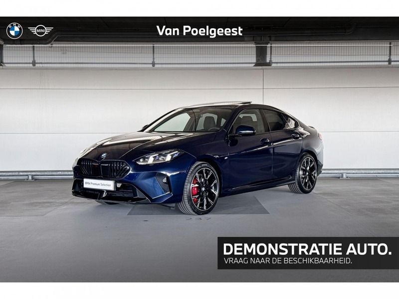 Bmw individual tansanit metallic (blauw metallic) Gebruikt 2025 BMW 220 Shadowline Coupé | € 58.959 - Afbeelding 1/4