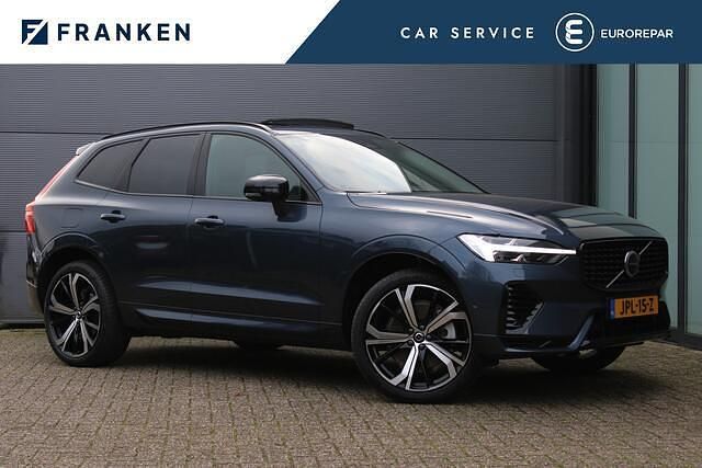 Blauw (metallic) Occasion 2025 Volvo XC60 Plus SUV | € 56.900 (Eerlijke prijs) - Afbeelding 1/4