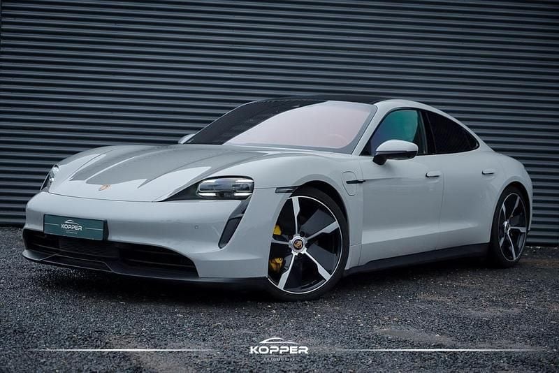 Grijs Gebruikt 2021 Porsche Taycan Sedan | € 54.950 (Eerlijke prijs) - Afbeelding 1/4