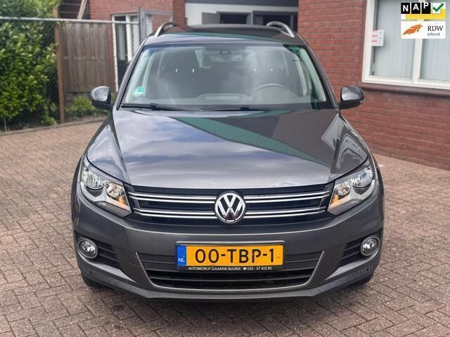Grijs Gebruikt 2012 VW Tiguan Sport SUV | € 7.499 (Goede deal) - Afbeelding 1/4