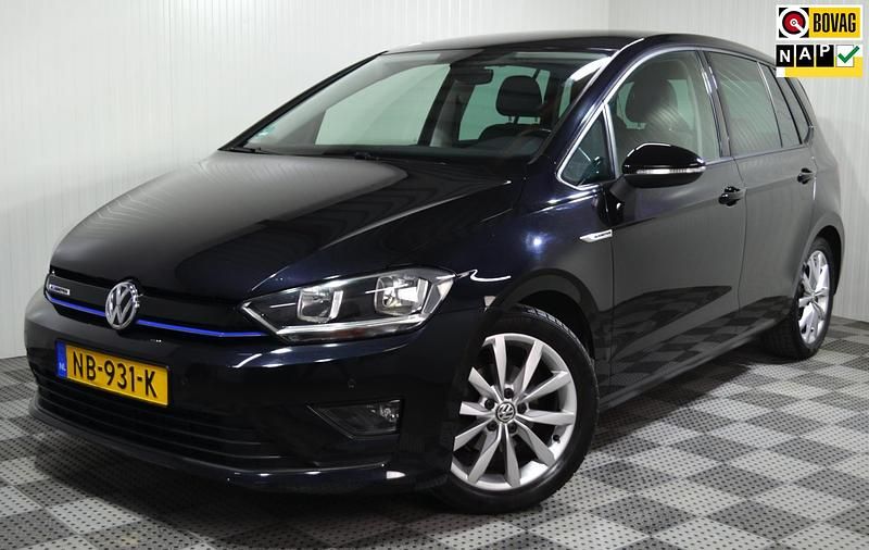 Zwart Gebruikt 2017 VW Golf Sportsvan Comfortline MPV | € 15.500 (Eerlijke prijs) - Afbeelding 1/4