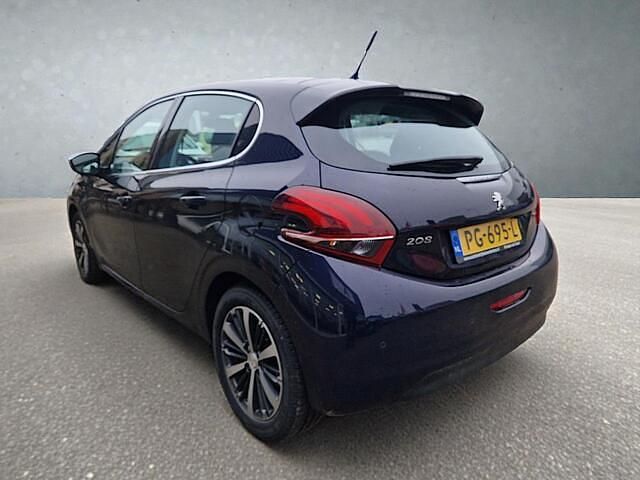 Occasion Peugeot 208 Allure 82 PK (60 kW) 2017 Blauw (metallic) Hatchback