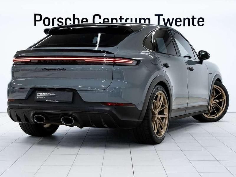 Occasion Porsche Cayenne Turbo E-Hybrid 740 PK (544 kW) 2024 Grijs SUV