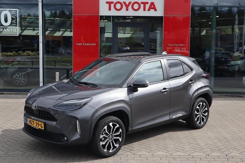 Overig Gebruikt 2024 Toyota Yaris Cross Style SUV | € 29.890 (Eerlijke prijs) - Afbeelding 1/4