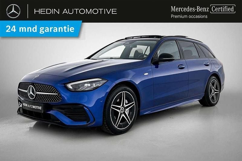 Blauw Gebruikt 2024 Mercedes C300e AMG line Stationwagen | € 48.900 (Eerlijke prijs) - Afbeelding 1/4