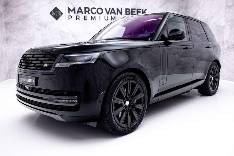 Zwart, metallic lak Gebruikt 2023 Land Rover Range Rover Autobiography SUV | € 139.850 (Iets duurder) - Afbeelding 1/4