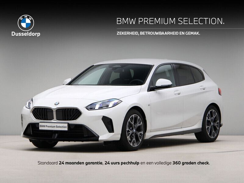 Wit Gebruikt 2025 BMW 120 M Sport Hatchback | € 35.950 - Afbeelding 1/4