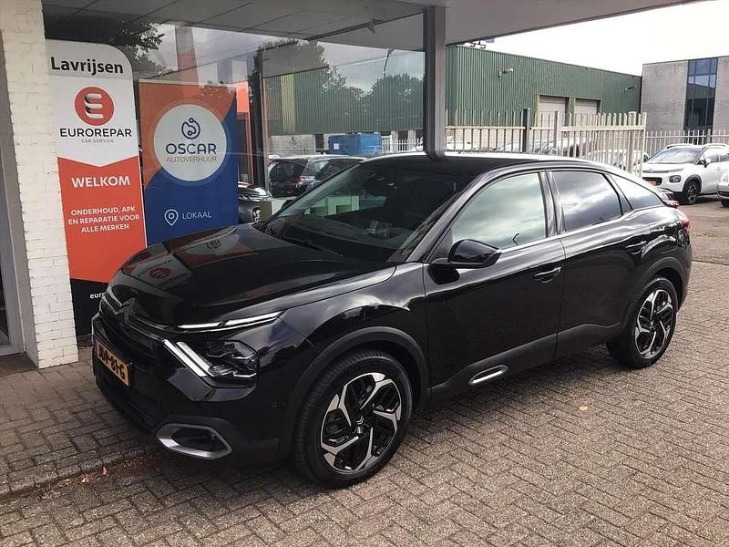 Zwart Gebruikt 2024 Citroën C4 PureTech Hatchback | € 21.995 (Goede deal) - Afbeelding 1/4