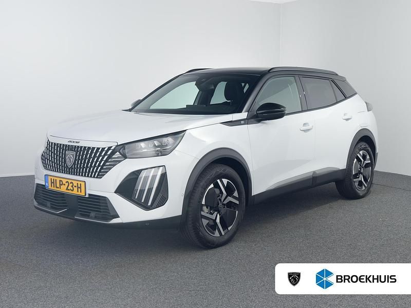 Wit Gebruikt 2025 Peugeot e-2008 Avantage SUV | € 42.970 - Afbeelding 1/4