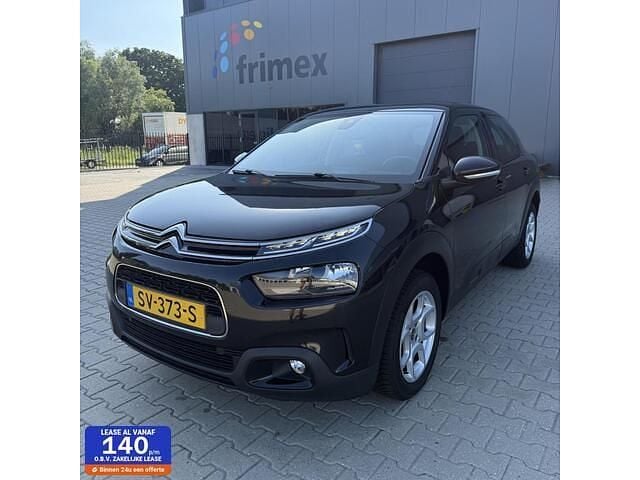 Zwart Gebruikt 2018 Citroën C4 Shine SUV | € 7.999 (Goede deal) - Afbeelding 1/4