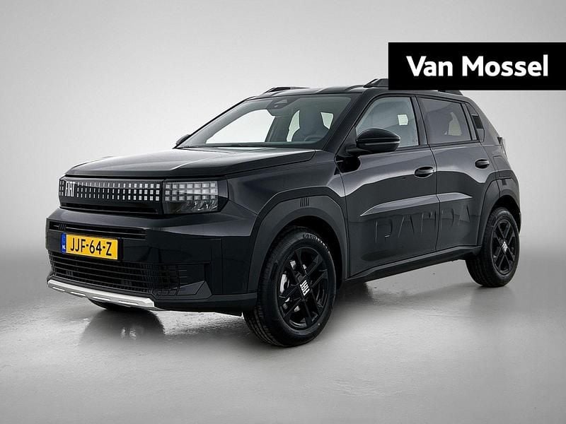 Zwart Nieuw 2025 Fiat Grande Panda Icon Hatchback | € 27.900 (Eerlijke prijs) - Afbeelding 1/4