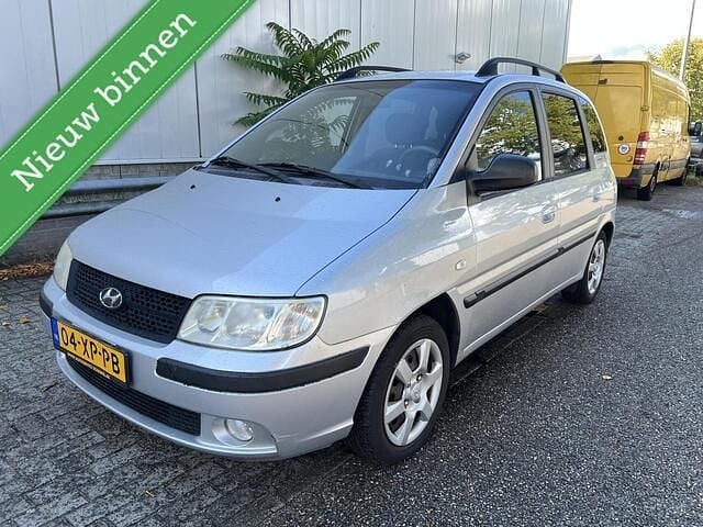 Grijs Gebruikt 2007 Hyundai Matrix Active MPV | € 995 (Goede deal) - Afbeelding 1/4