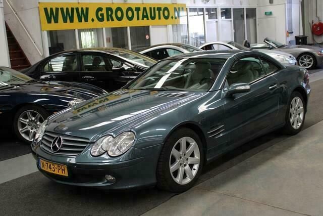 Blauw, metallic lak Gebruikt 2005 Mercedes SL350 Cabriolet | € 13.944 (Super prijs) - Afbeelding 1/4