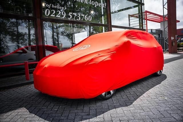 Zwart Gebruikt 2018 VW T6 Highline Van | € 14.950 (Goede deal) - Afbeelding 1/1