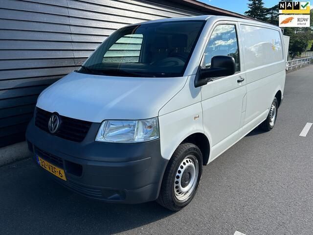 Wit Gebruikt 2009 VW T5 Van | € 4.995 (Eerlijke prijs) - Afbeelding 1/4