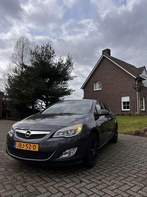 Occasion Opel Astra Edition 116 PK (85 kW) 2010 Sedan