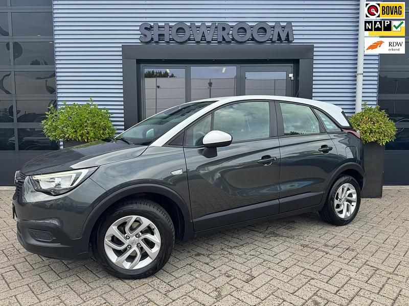 Grijs Gebruikt 2018 Opel Crossland X SUV | € 14.895 (Eerlijke prijs) - Afbeelding 1/4