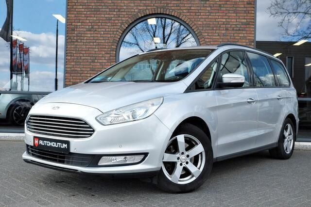 Grijs Gebruikt 2016 Ford Galaxy Trend MPV | € 17.995 (Eerlijke prijs) - Afbeelding 1/4