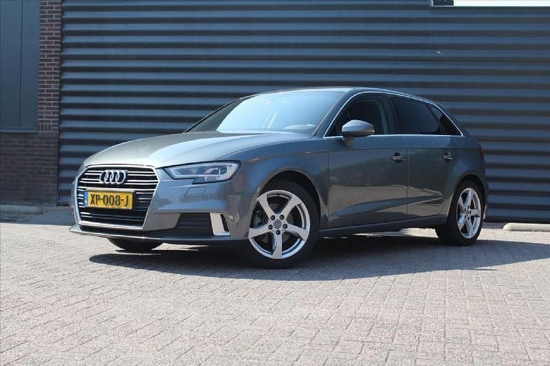 Occasion Audi A3 Sportback 116 PK (85 kW) 2019 Grijs Hatchback