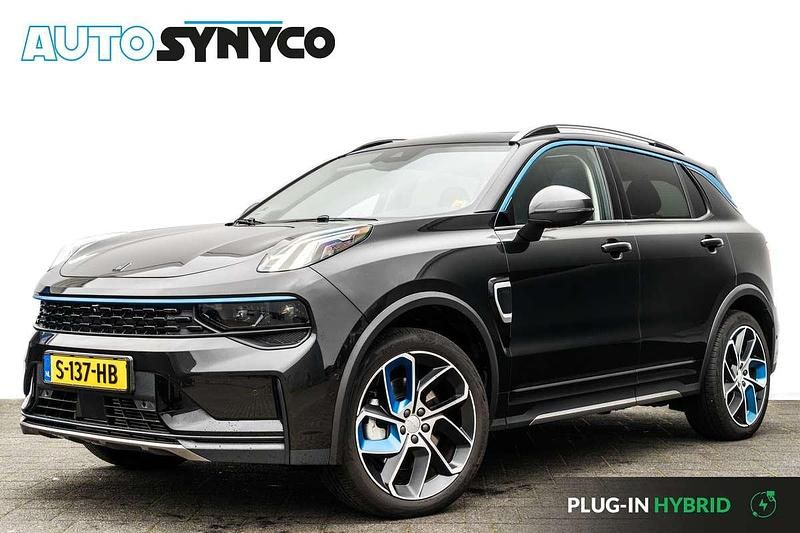 Zwart (metallic) Occasion 2023 Lynk & Co 01 SUV | € 25.450 (Eerlijke prijs) - Afbeelding 1/1