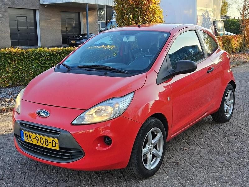 Rood Gebruikt 2010 Ford Ka Limited Hatchback | € 1.699 (Super prijs) - Afbeelding 1/4