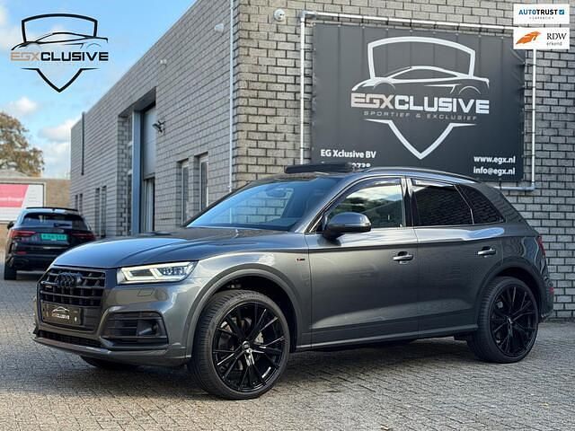 Grijs Gebruikt 2019 Audi Q5 Design SUV | € 36.450 - Afbeelding 1/4