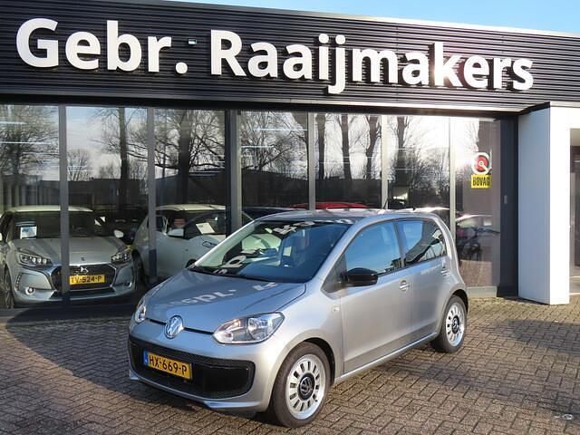 Grijs (metallic) Gebruikt 2016 VW up! move up! Hatchback | € 6.450 (Goede deal) - Afbeelding 1/4