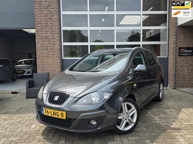 Grijs Gebruikt 2010 Seat Altea XL Style MPV | € 3.995 (Iets duurder) - Afbeelding 1/4