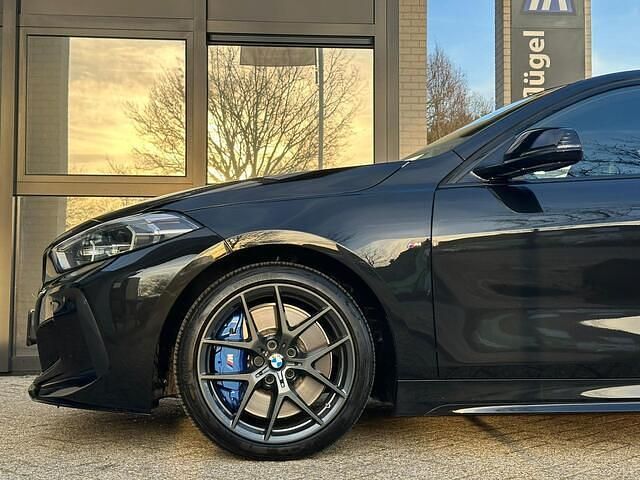 Occasion BMW M135 M Performance 306 PK (225 kW) 2021 Zwart (metallic) Hatchback