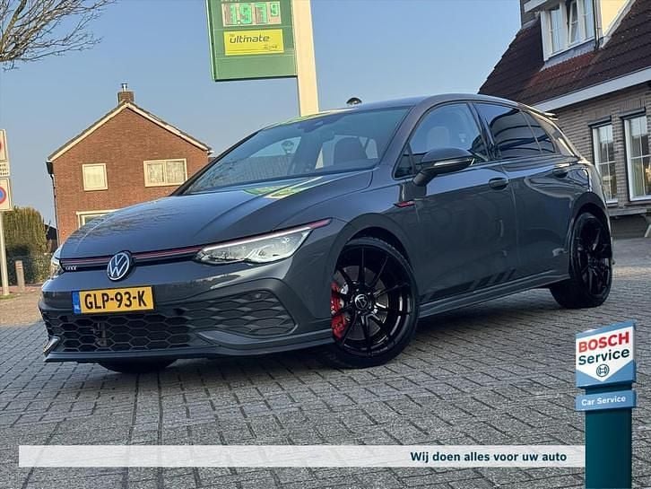 Grijs (metallic) Occasion 2021 VW Golf VIII GTI Clubsport Hatchback | € 28.995 (Super prijs) - Afbeelding 1/4