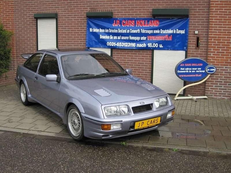 Blauw Occasion 1986 Ford Sierra RS Hatchback | € 39.500 - Afbeelding 1/4