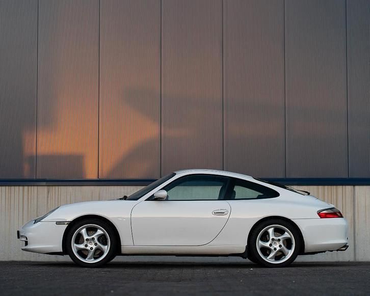 Occasion 2003 Porsche 911 Carrera | € 36.000 (Super prijs) - Afbeelding 1/4