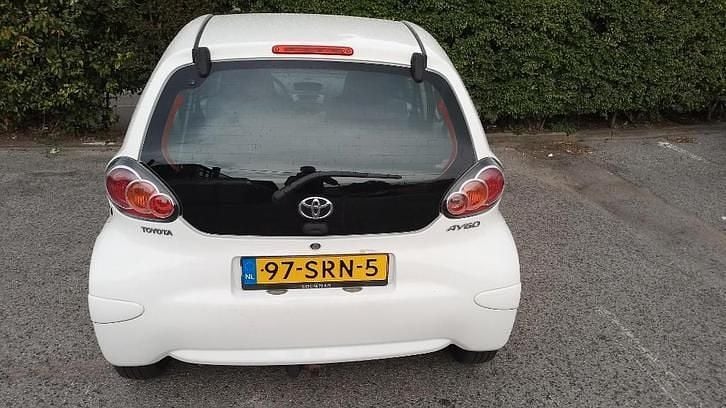 Occasion Toyota Aygo Cool 68 PK (50 kW) 2011 Wit Hatchback